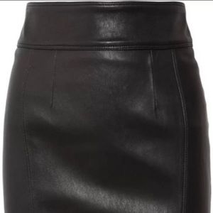 Burberry Stretch Leather Pencil Skirt